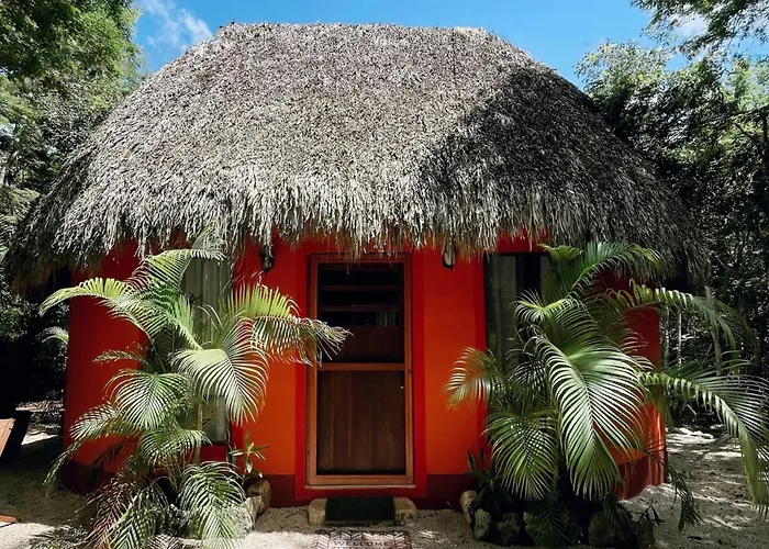 Hotel Boutique Cenote Secreto Maya
