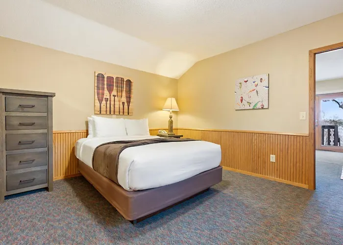 Cragun'S Resort On Gull Lake