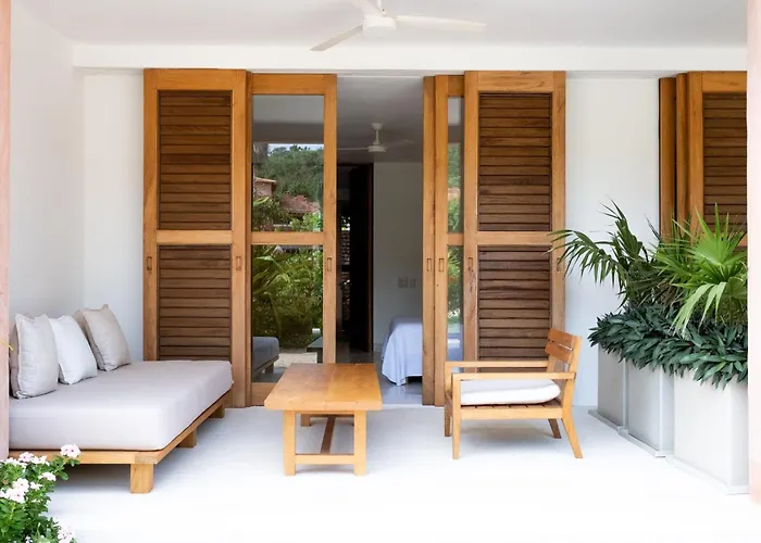 El Careyes Club & Residences