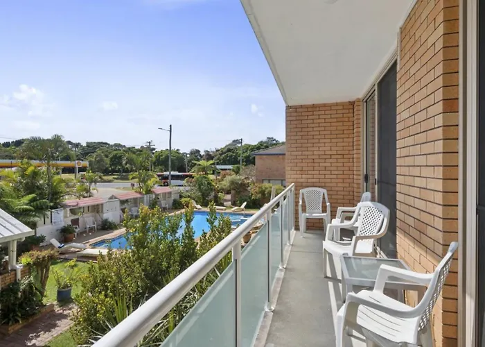 Ocean Parade 6 - Affordable, Pool, Spa, Beach, Bbq