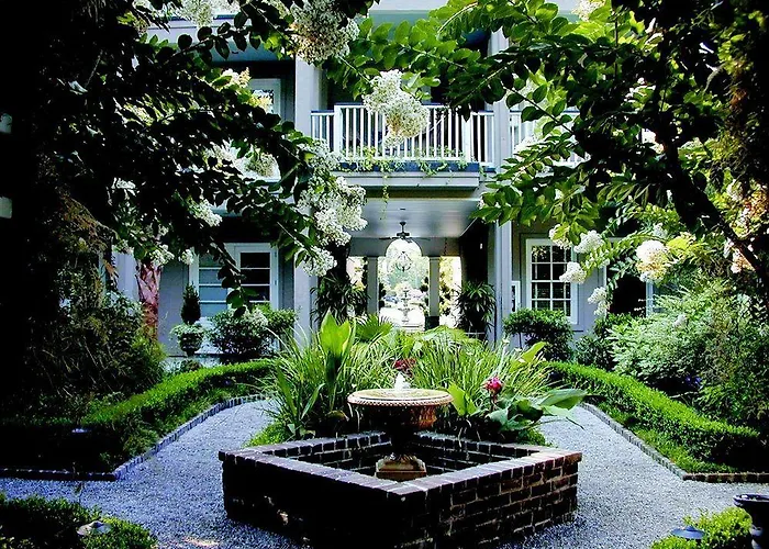 Main Street Inn & Spa