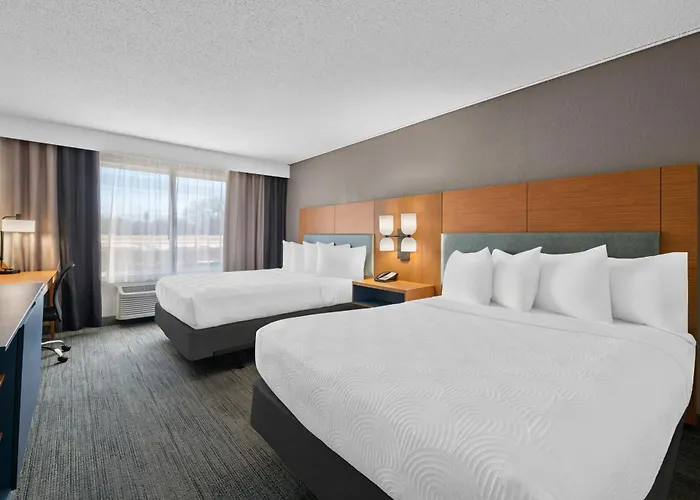 Country Inn & Suites By Radisson, Near The National Sports Center, Coon Rapids, Mn
