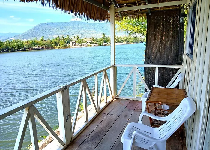 Green Mango Bungalows