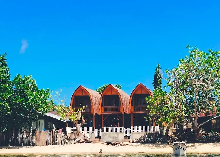 Bunaken 18 Oceanfront Boutique Lodge