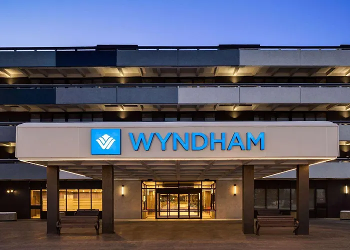 Wyndham Edmonton Hotel And Conference Centre