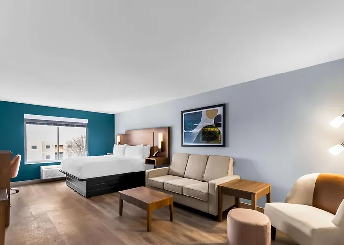 Best Western Plus Fenton