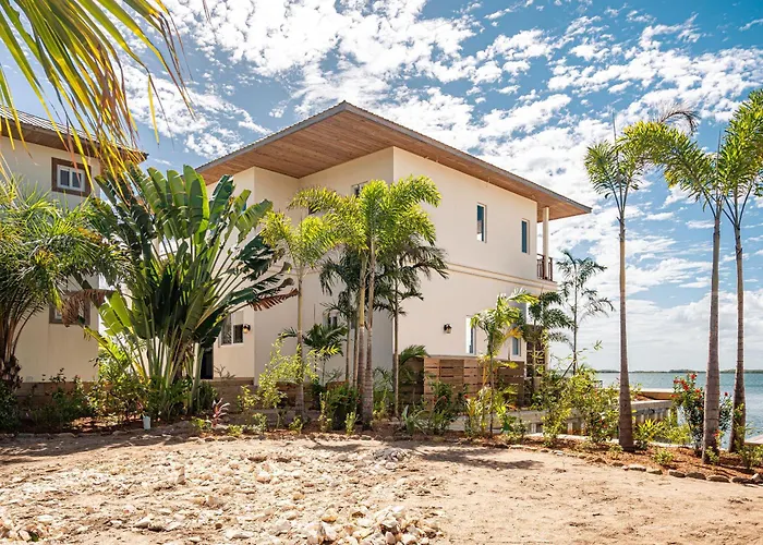 Itz'Ana Resort & Residences