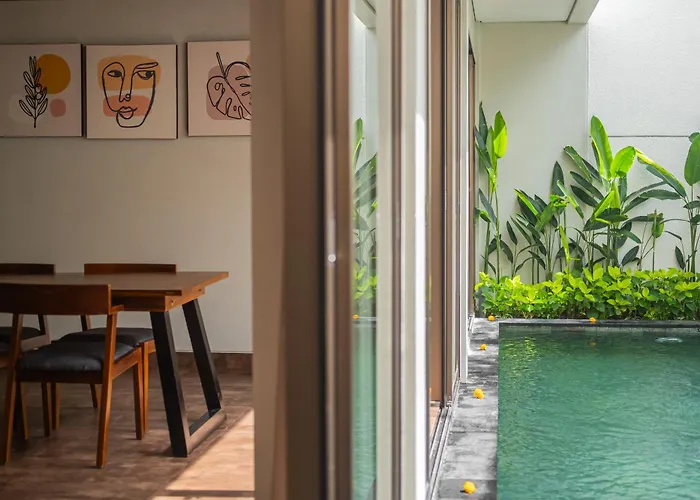 Kayumas Seminyak Resort