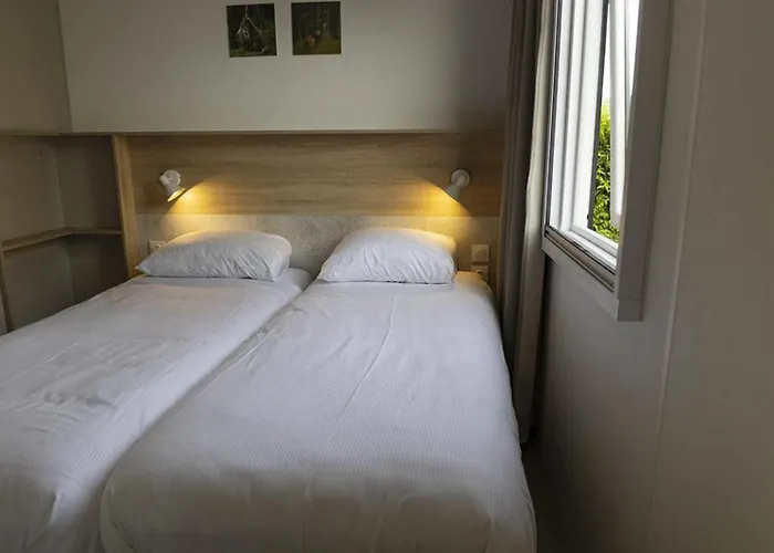 24 Person Family Lodge