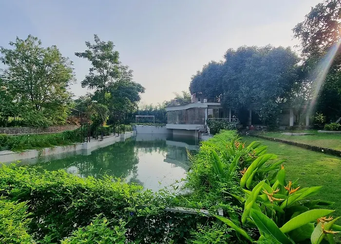Giovanni Village Resort