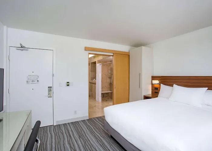 Grand Naniloa Hotel, A Doubletree By Hilton