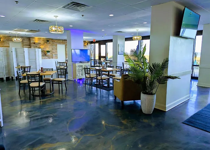 Shell Island Resort - All Oceanfront Suites