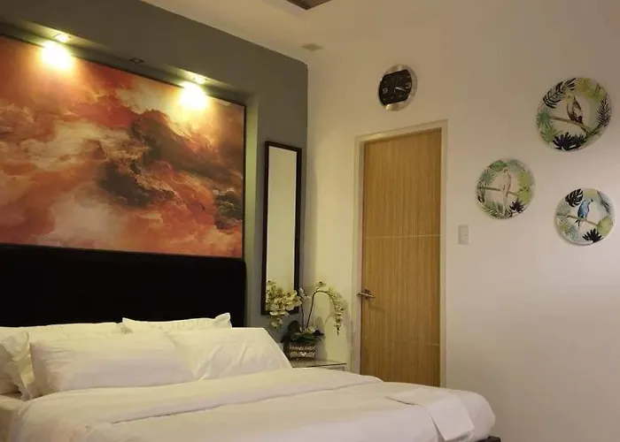 Luxurious Family Room Pico De Loro