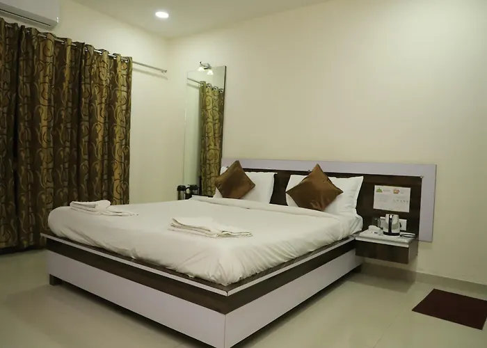 Treebo Jeevan Village Resort With Swimming Pool & Mountain View