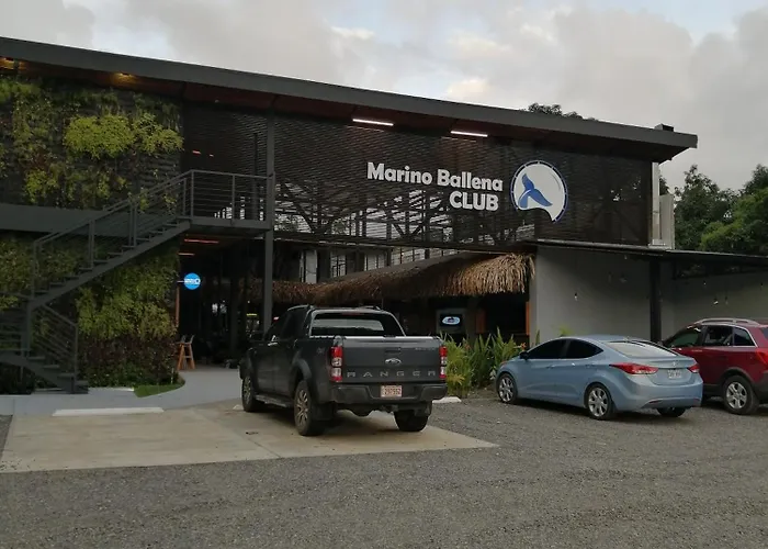 Club Marino Ballena