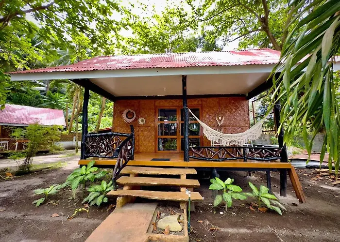 Playa Del Fuego Camiguin Beach Hostel & Resort