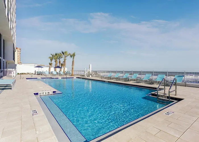 Holiday Inn Express & Suites Oceanfront Daytona Beach Shores By Ihg