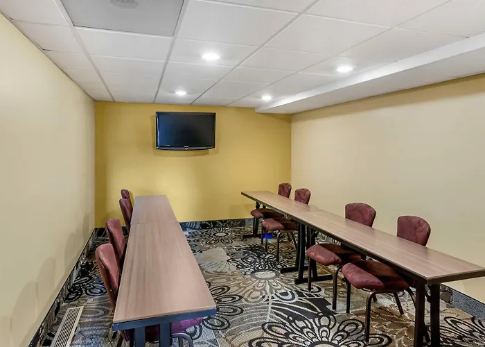 Best Western Plus Landmark Inn