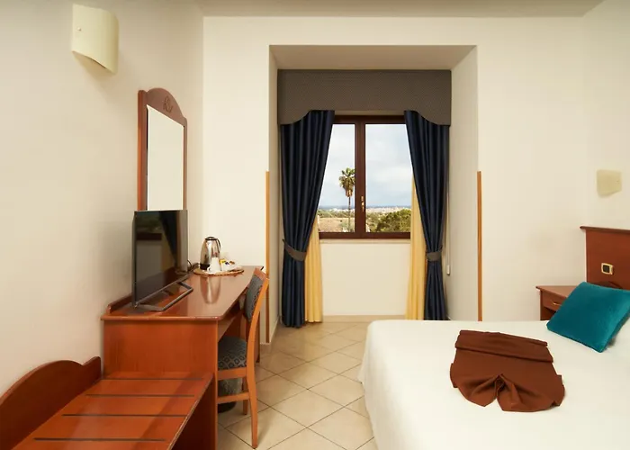 Hotel Relax