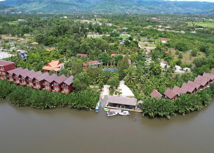 Lodge Moni Essara Kampot