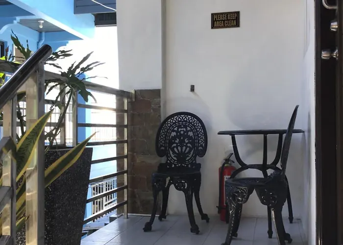 Agateahs Place Mini Beach Resort