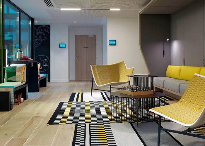 Courtyard By Marriott Paris Gare De Lyon