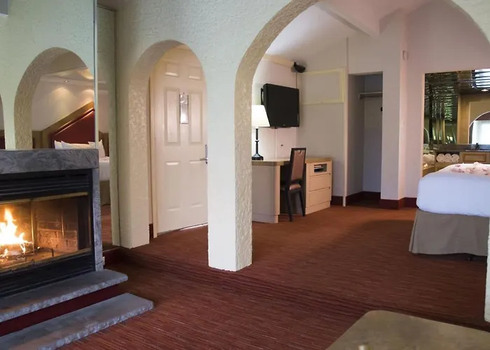 Cresco Resorts