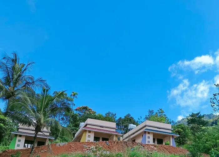 Forest And River Edge Resort