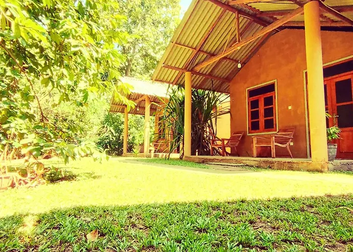 Monkey Jungle Cottage