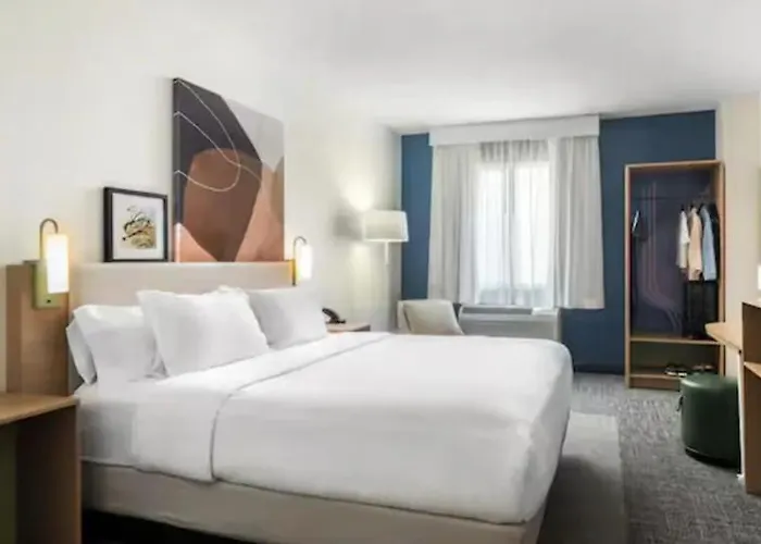 Spark By Hilton Tucson Airport
