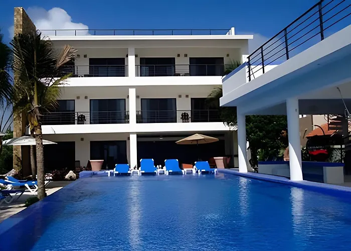 13Bdr Villa Bellamar Akumal - Private Chef - Beachfront - Weddings-Business Retreats-Golf-Family