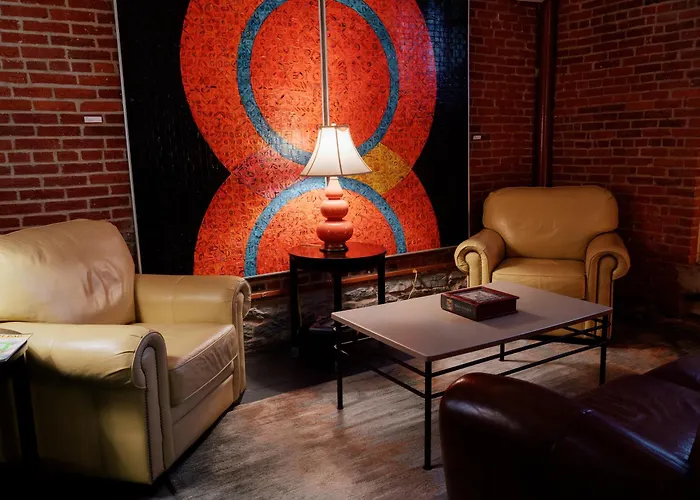 Lancaster Arts Hotel
