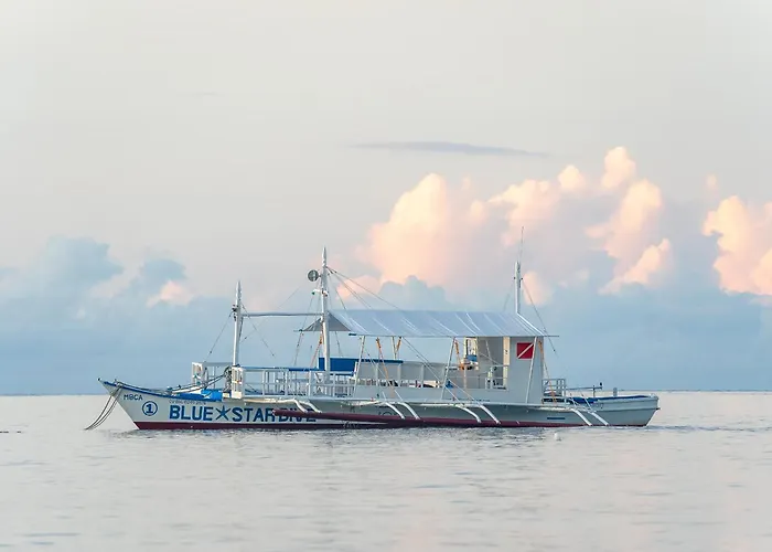Blue Star Dive And Resort