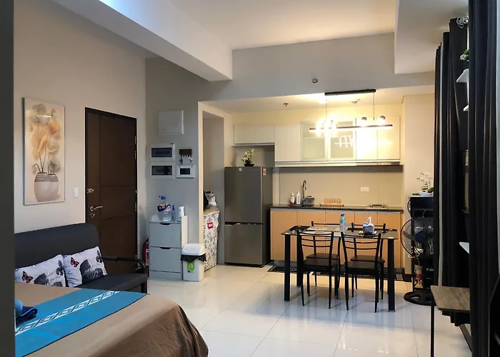 A&G Condotel Near Naia T3