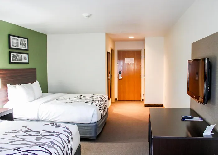 Sleep Inn & Suites Conference Center Eau Claire North