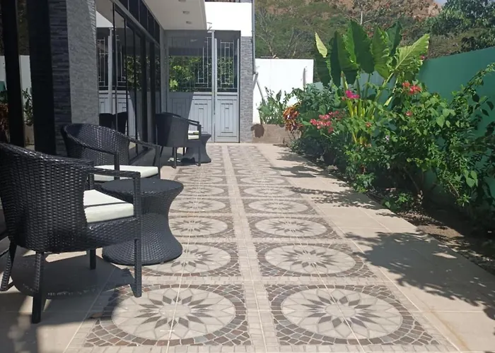 Bella Villa Coron