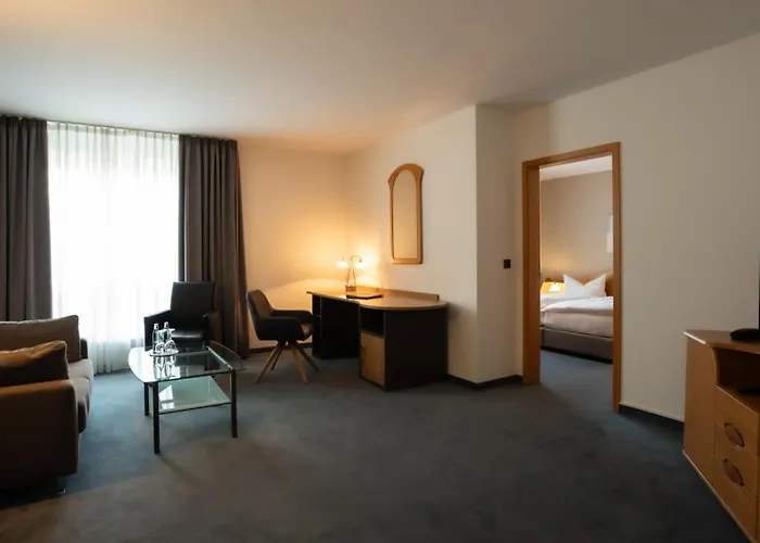 Hotel Pfaelzer Hof Gmbh