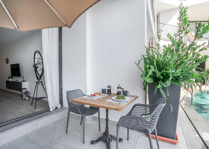 Payava Hotel By True Blue