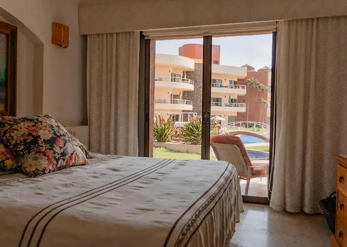 Casa Amigos , Entire 3 Bedroom Ground Floor Condo At Playa Grande Condominium Resort