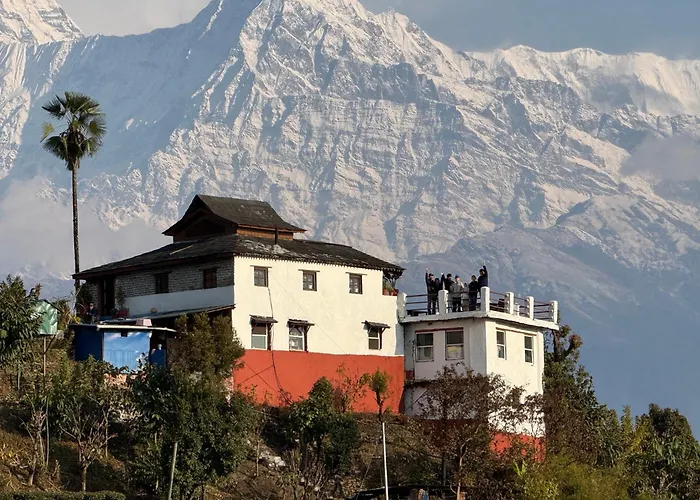 Es Deurali Resort