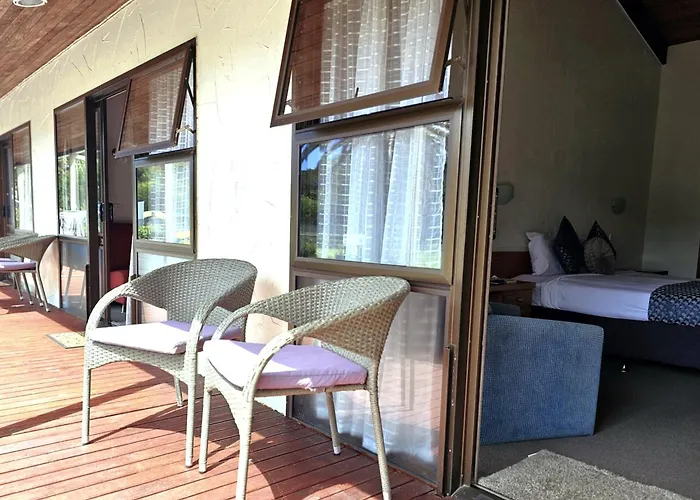 Haruru Falls Retreat