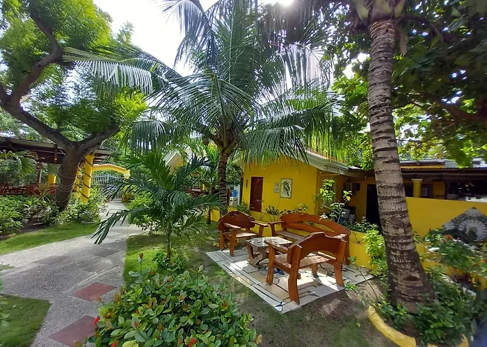 Malapascua Garden Resort