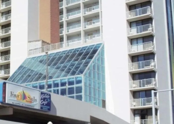 Four Sails Resort