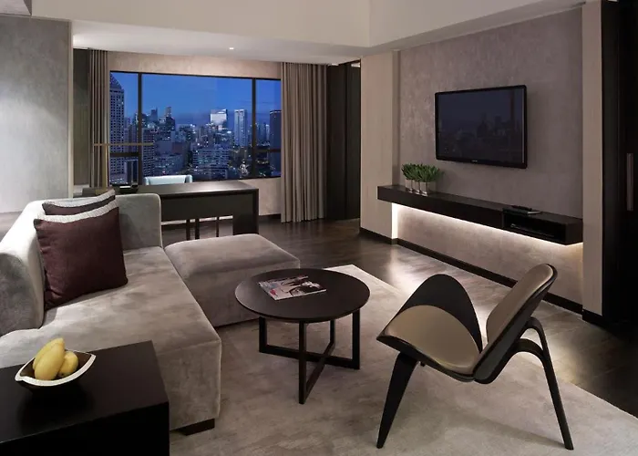 New World Makati Hotel, Manila