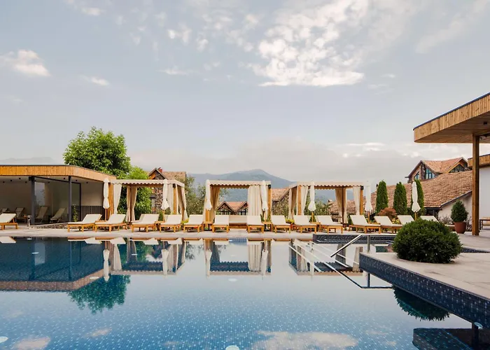 Dilijani Tun Hotel & Restaurant