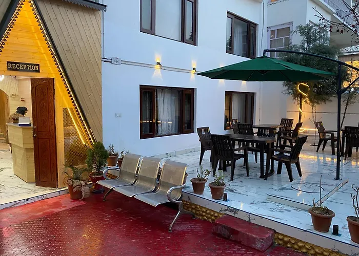 Hotel Young Mamta