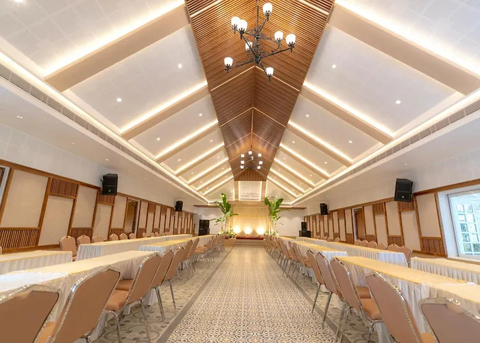 Le Montfort Resort