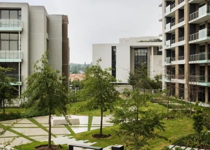 205 Menlyn Maine Trilogy Residence