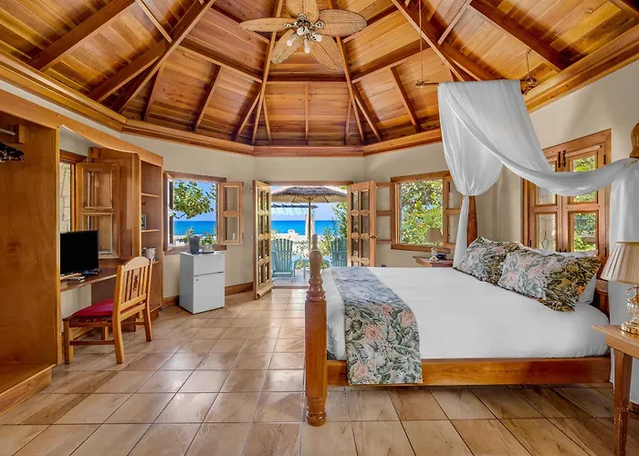 Ocean Cliff Hotel Negril Limited - Adults Only