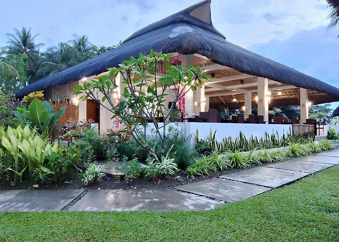 Sevens Hideaway Beach Resort